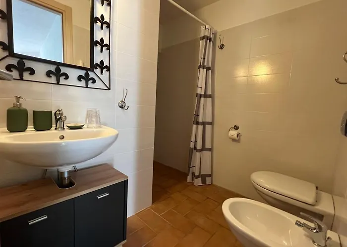 Il Settimo Borgo E Appartementi Corinaldo